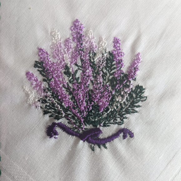Souvenir Linen Heather Handkerchief from Ireland - Picture 1 of 2